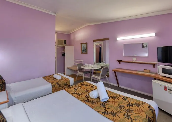 Bushmans Motor Inn