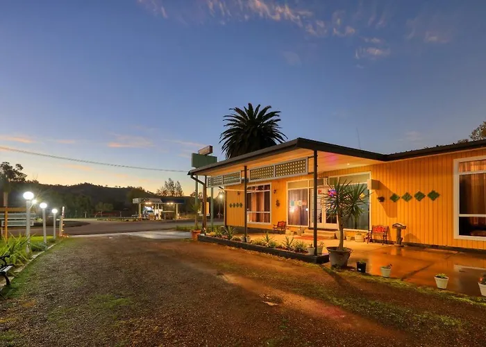 Bushmans Motor Inn
