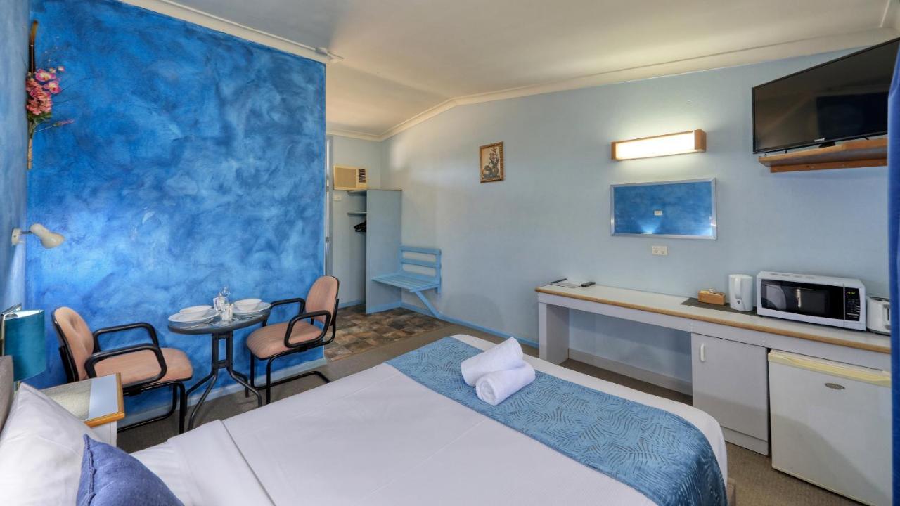 Bushmans Motor Inn