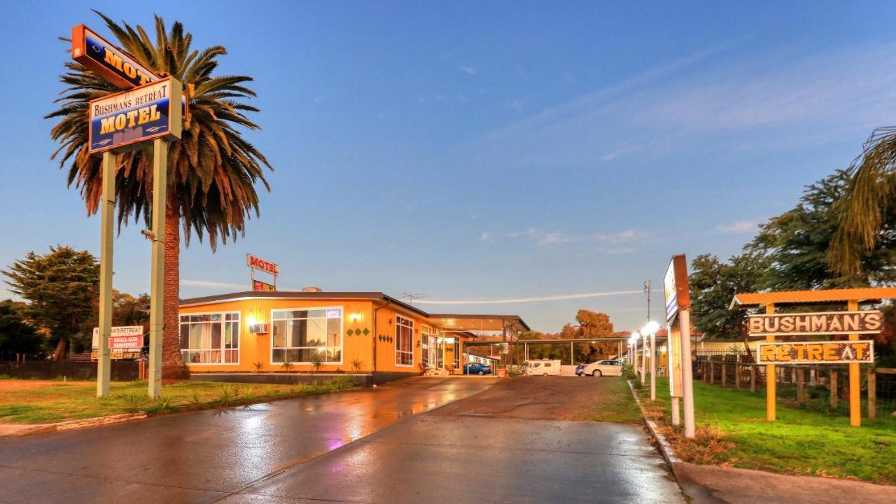 Bushmans Motor Inn Motel 2*