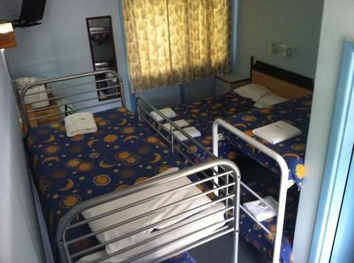 Bushmans Motor Inn 2*